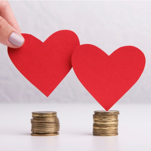 tips plan Valentine's Day weekend budget